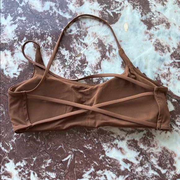 Colorful Sports Bras Collection - Picture 4 of 9